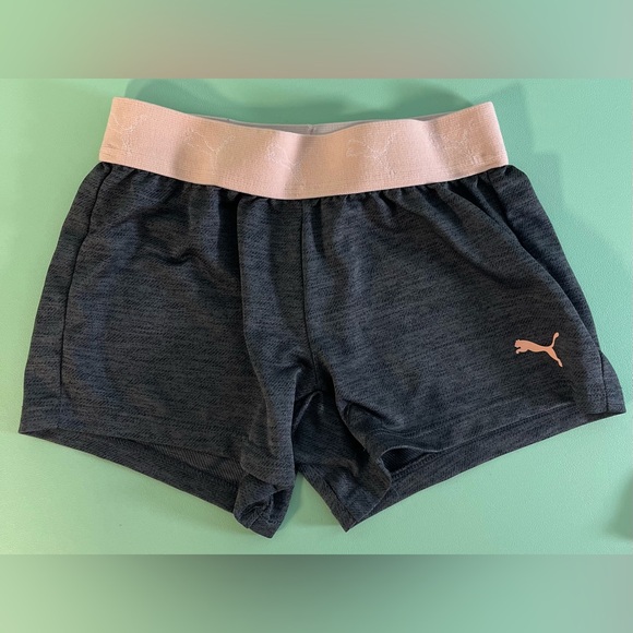 Puma Dark Grey with Pink Band Shorts & Black Puma Biker shorts lot, Girl size 5 - Picture 2 of 7